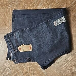 Women's Levi's Jeans